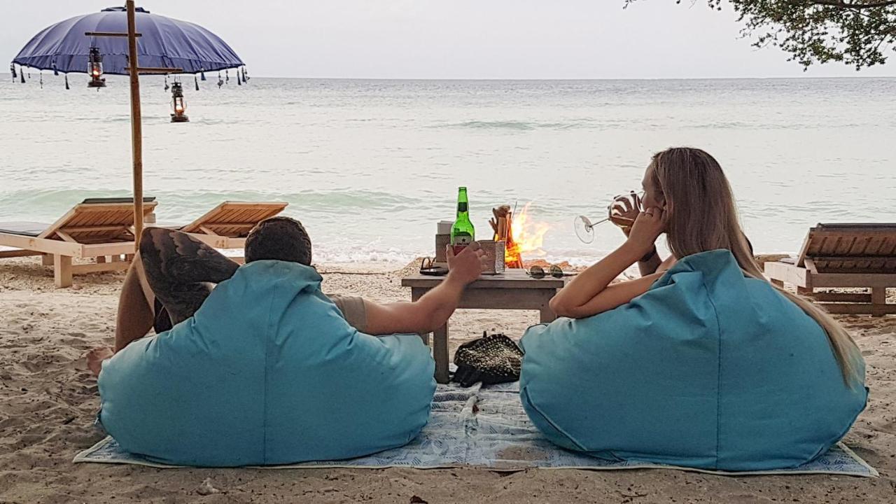 Hotel Karma Kayak Gili Trawangan Exterior foto